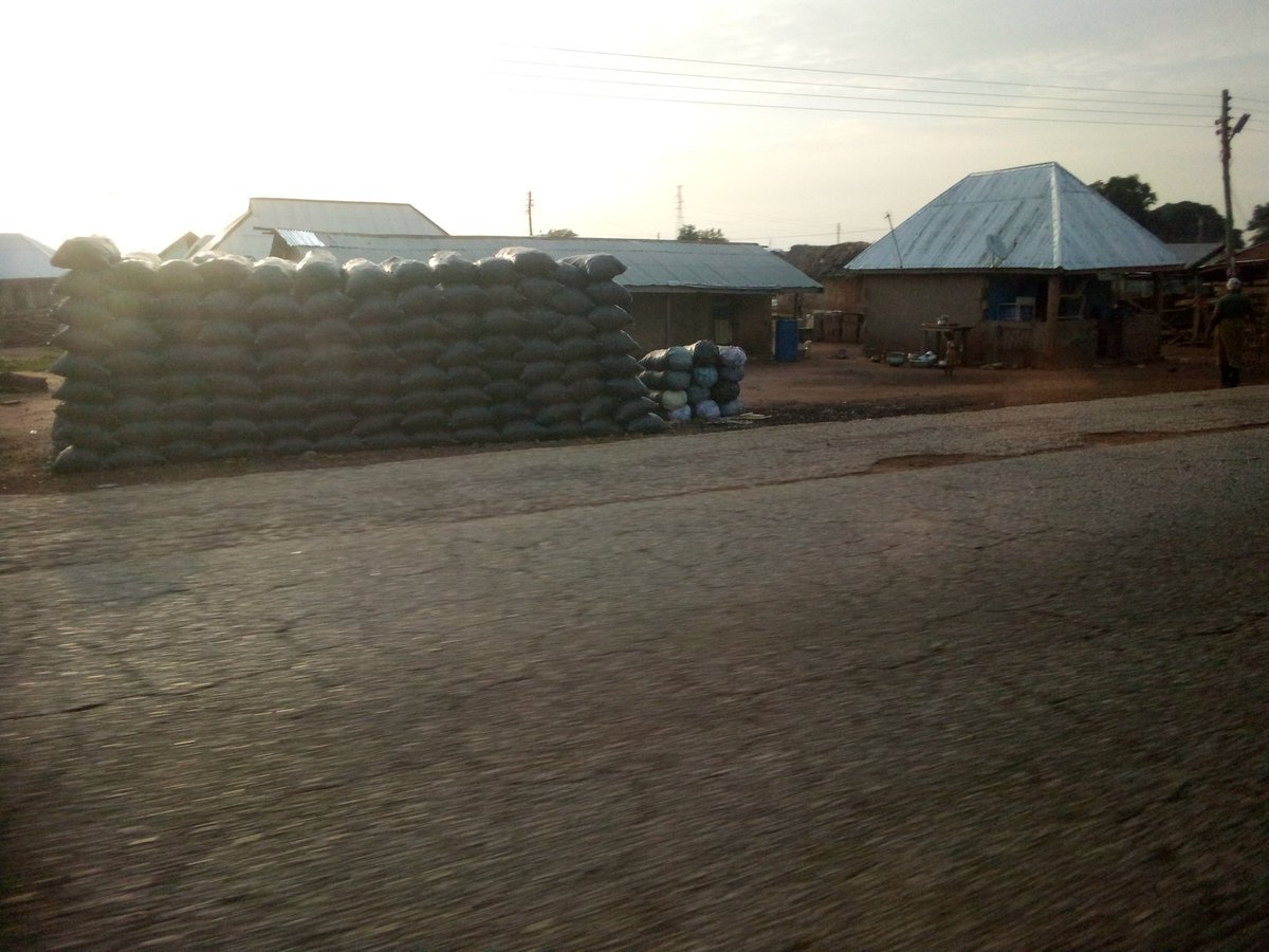 Charcoal burning is the silent killer of our planet. Every stick represents a tree fallen and a climate future. The smoke we see is just a hint of the devastation we can't see, lost biodiversity, degraded soil, and a warming world. Let's break the cycle of destruction.
#GoAdapt✊