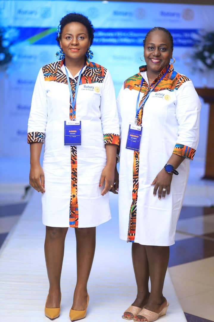 rotaryseguku's tweet image. We are fully dressed in the African Theme, embracing the vibrant colors and rich cultural heritage of the continent. Join us in celebrating diversity and unity through our attire. Let's showcase the beauty of Africa together! 
#7ThPresidentialInstallation