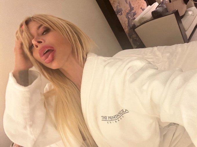 Good food and drinks, great conversation with all the views and what can top an espresso martini flight