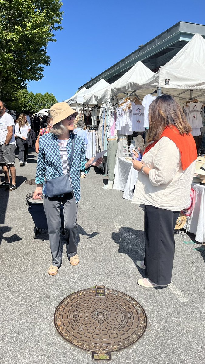 IlhanAlexandre's tweet photo. Du soleil, des sourires et de nouvelles belles rencontres ce matin sur le marché de Quintaou pour porter la voix de Florence Lasserre 🚀

Militants et sympathisants rejoints par de nombreux élus angloyes, dépassant les clivages, unis pour préserver notre territoire !

#Circo6405 https://t.co/BgXBipalOE