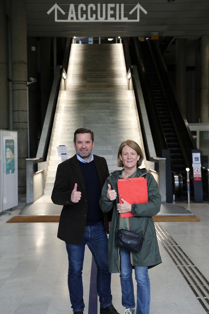 Candidature déposée en préfecture ! Avec mon suppléant, Christophe Ribault, nous sommes officiellement vos candidats de l’arc républicain pour la 4e circonscription des Hauts-de-Seine #Nanterre #Suresnes. Hâte d’être #AvecVous sur le terrain.
Ensemble pour la République