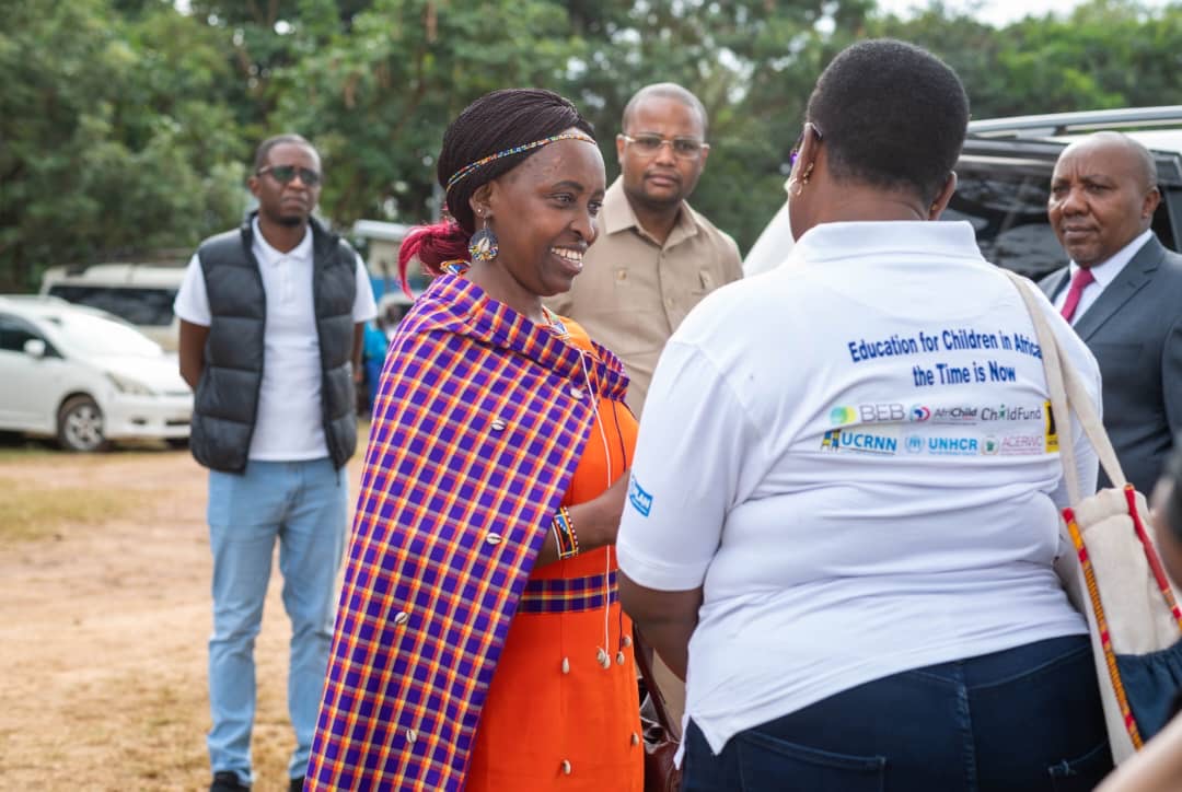 BantwanaOVC's tweet photo. This #DayoftheAfricanChild, we recognize the educational challenges facing African children &amp; the need to bridge gaps to achieve #EducationforAll.

We must address financial barriers, promote safety, invest in teachers, &amp; engage communities at all levels. https://t.co/FivXBWKOnX https://t.co/liIJglLKgx