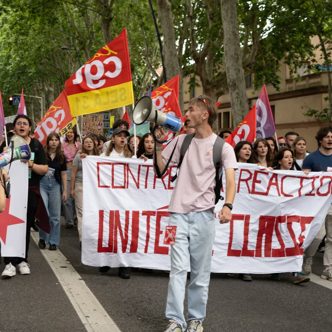 selacgt31's tweet photo. 🔴 Manifestation contre l'extrême-droite 

👉 Nous étions présents à l'appel de l'intersyndicale à Toulouse, plus que jamais c'est dans l'organisation à la base que nous pouvons avoir un impact sur la séquence politique

👊 Contre la réaction, unité de classe https://t.co/rV0CwY0RQI