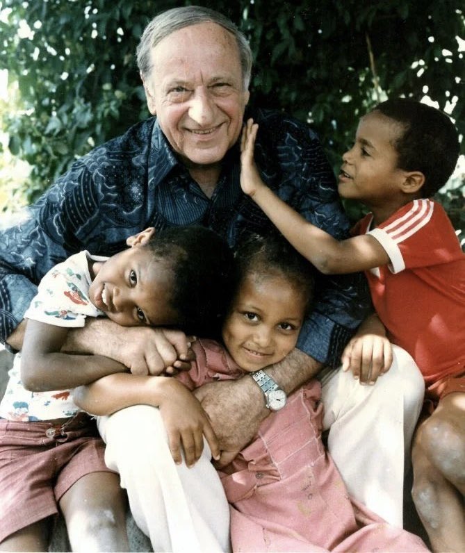 Father’s Day!

ክብር “ያ ታላቁ ደግ ሰው፣
ኦስትሪያ የበቀለው፣
ባካል ተለየን እንጂ፣
መንፈሱ ከኛ ጋር ነው!” ብለን ለዘመርንለት አባታችን Hermann Gmeiner ይሁን!

“All children of the world are our children,” Hermann Gmeiner, the founder of SOS Children’s Villages.