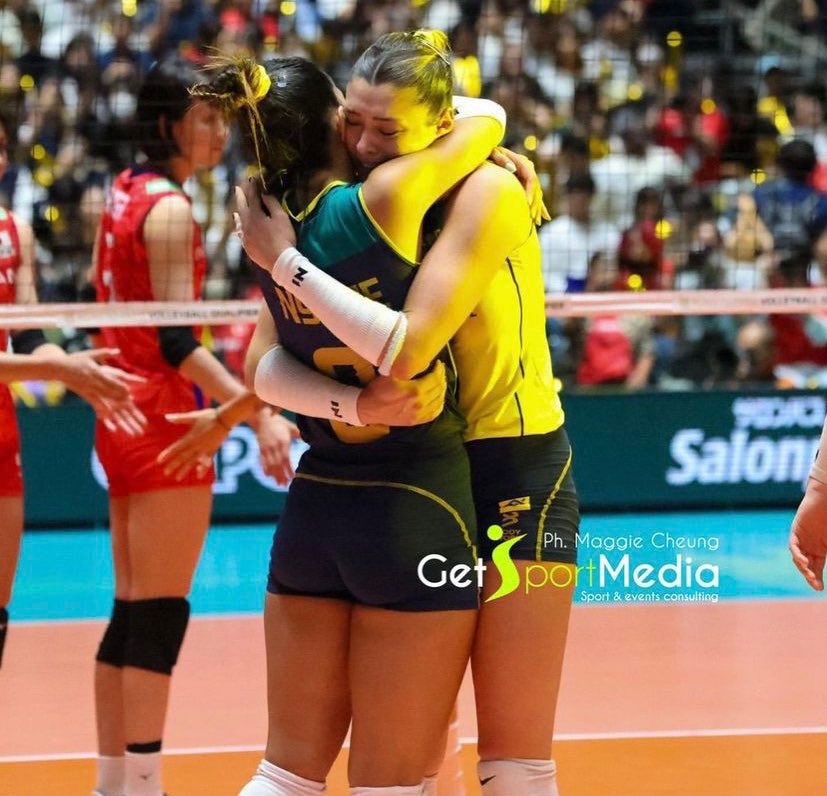 badviuv's tweet photo. Nyeme e Rosamaria de longe as melhores jogadoras do Brasil nessa vnl. Constância e desempenho, IMPECÁVEIS!! Merecem todo reconhecimento!! https://t.co/3jpZ15IABl