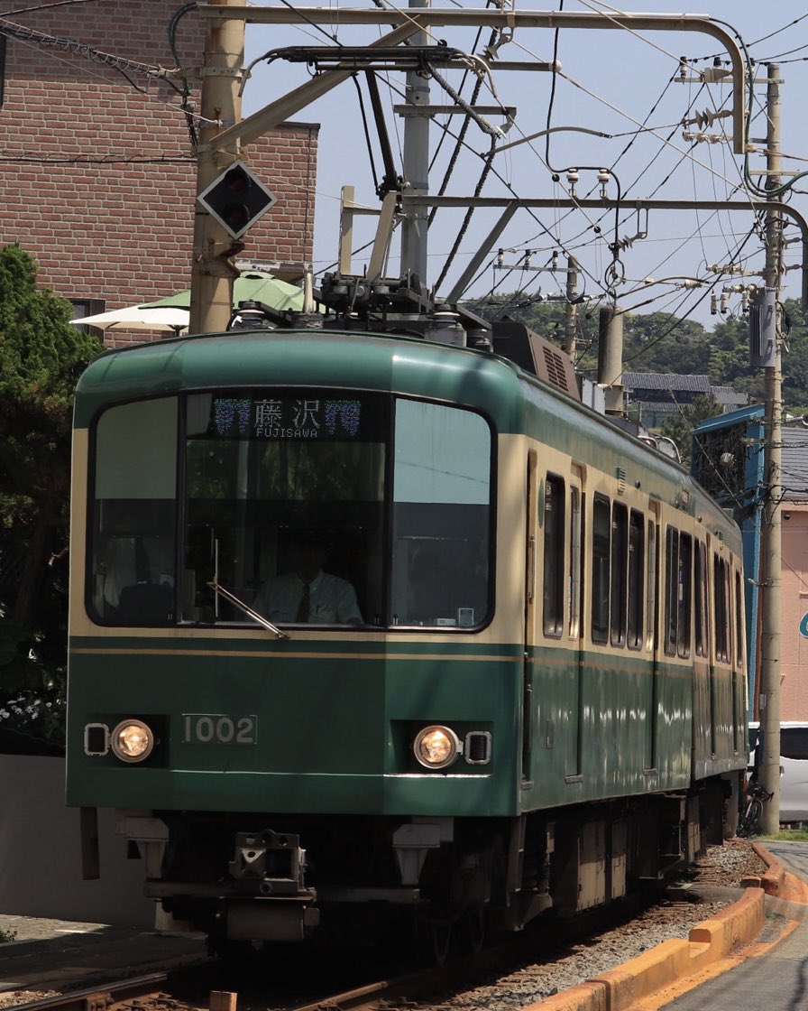 meitetsuNH07's tweet photo. 4/28 江ノ島電鉄
鎌倉高校前駅~七里ヶ浜駅付近で撮影 https://t.co/LY51iX71Ln