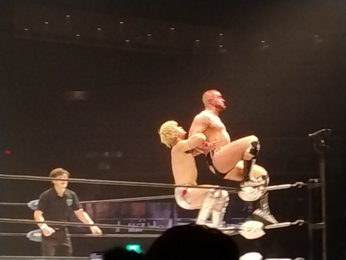 roshikkuma's tweet photo. #6/16🌤️
#x102
#noah_ghc
#GSBUNTAI
#三沢光晴 さん
#清宮海斗 選手🤟
#ALLREBELLION
#カイト 🦦🤘🤟
#モリサカグローバル https://t.co/GQvLhPR8hk
