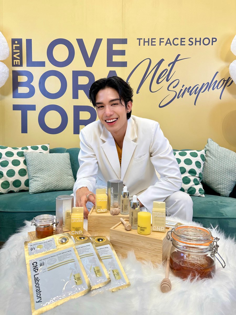 DomundiTV's tweet image. จบลงไปเป็นที่เรียบร้อยแล้วสำหรับ Loveboratory with Net Siraphop Live ✨️

ขอขอบคุณ @thefaceshop_th ที่ให้เกียรติ “เน็ต” @netsiraphop ได้มาร่วม Live พูดคุยและร่วมกิจกรรมสนุก ๆ ในวันนี้นะคะ 💛

รวมถึงขอขอบคุณแฟน ๆ ทุกคนที่ติดตามและส่งกำลังใจมาให้เน็ตตลอดการ Live ด้วยนะคะ 🫶🥰…
