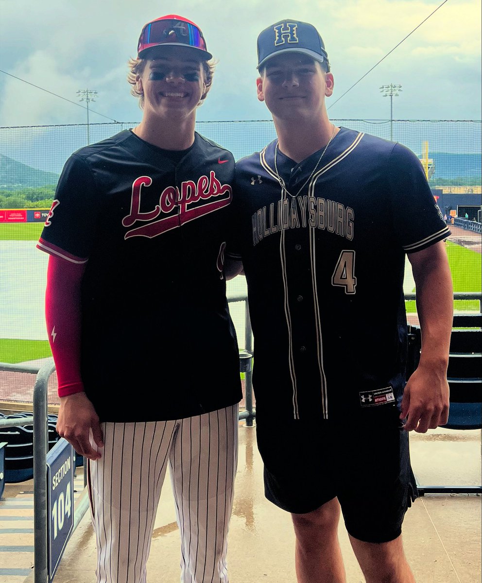 Reason # 98295923 why I love what I do. The bonds and lifetime friendships that are made through ⚾️. We take pride in not only having a talented team, but, seeing all the guys ENJOYING the game and ENJOYING being around each other. We had just that the past 4 seasons and I’m