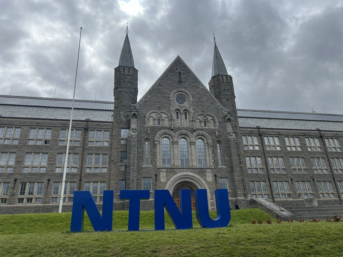 5 members of us from our team have arrived in Trondheim, Norway for #ECAPD2024! We are contributing 6 talks with topics including #EnergyHarvesting, #BulkPhotovoltaicEffect, #Composites, and #Recycling. We will be happy to talk to and learn from so many Polar Dielectricians!