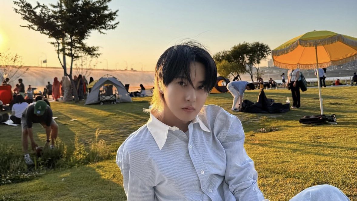 renjuns323's tweet photo. HE IS THE PRETTIEST BOY EVER https://t.co/vEGqiYJ2M9