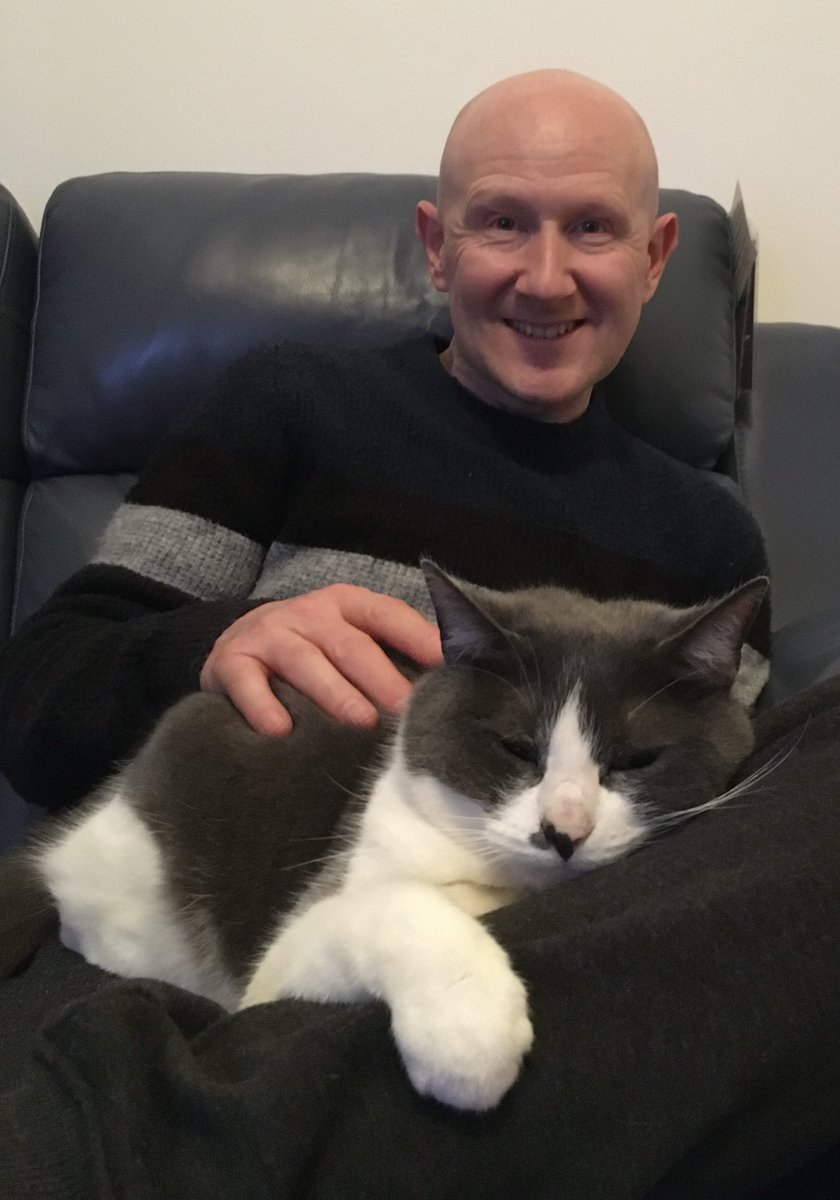 AnastasiaCat03's tweet image. Happy Father’s Day to my amazing #catdad 😻 Sending loves paffs 😺Love Anastasia xxx 🐾 #pawrent #fathersday #KittyTwitter 😻