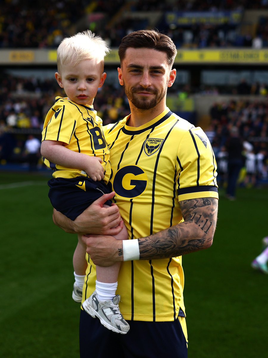 Oxford United tweet media