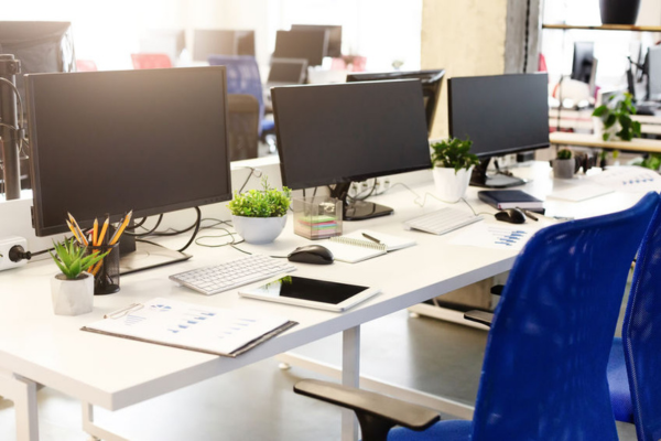 Unwelcome Facts About Your Workplace Desk: bit.ly/3XhkFE9