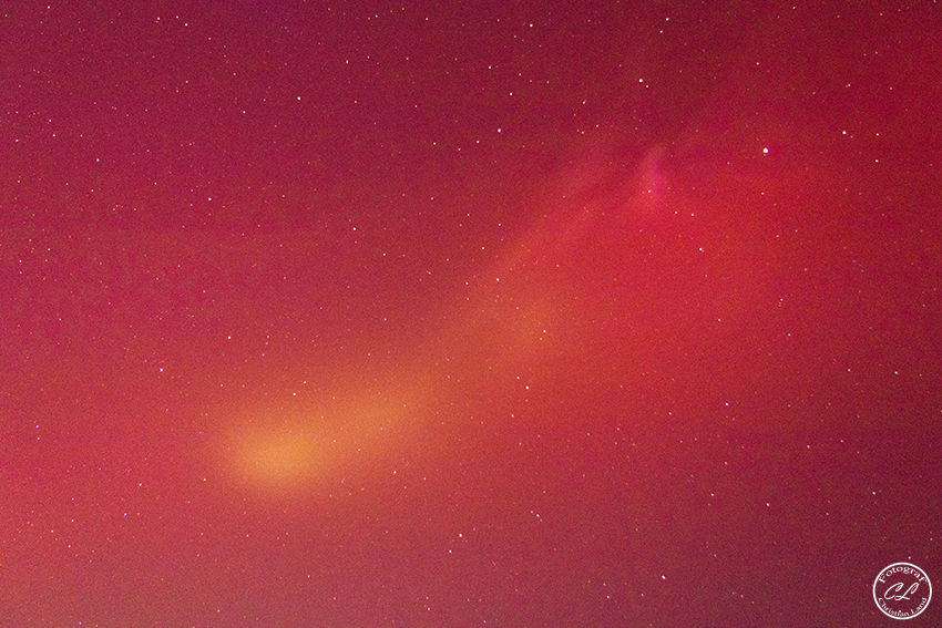 CL_Fotografie's tweet photo. Aufnahmen der Aurora am 10.05.2024 über Herzogenaurach 1 v. 2
Gesetzliche Anbieterkennung: https://t.co/MxIAcx16Wu
#Herzogenaurach #aurora #fotografie #kunst https://t.co/jEuyP0QSvS