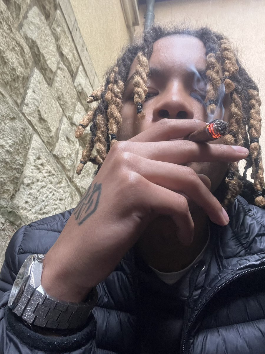 moko4real's tweet photo. https://t.co/i4H6rBYUP0