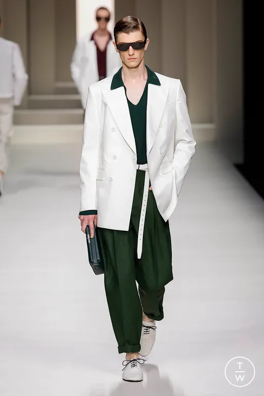 thinksoffashion's tweet photo. Dolce and Gabanna SS25 Menswear
To me, it was a very fresh and wearable collection for men. It feels Italy vacation with my man. https://t.co/c6b4QJgoEf