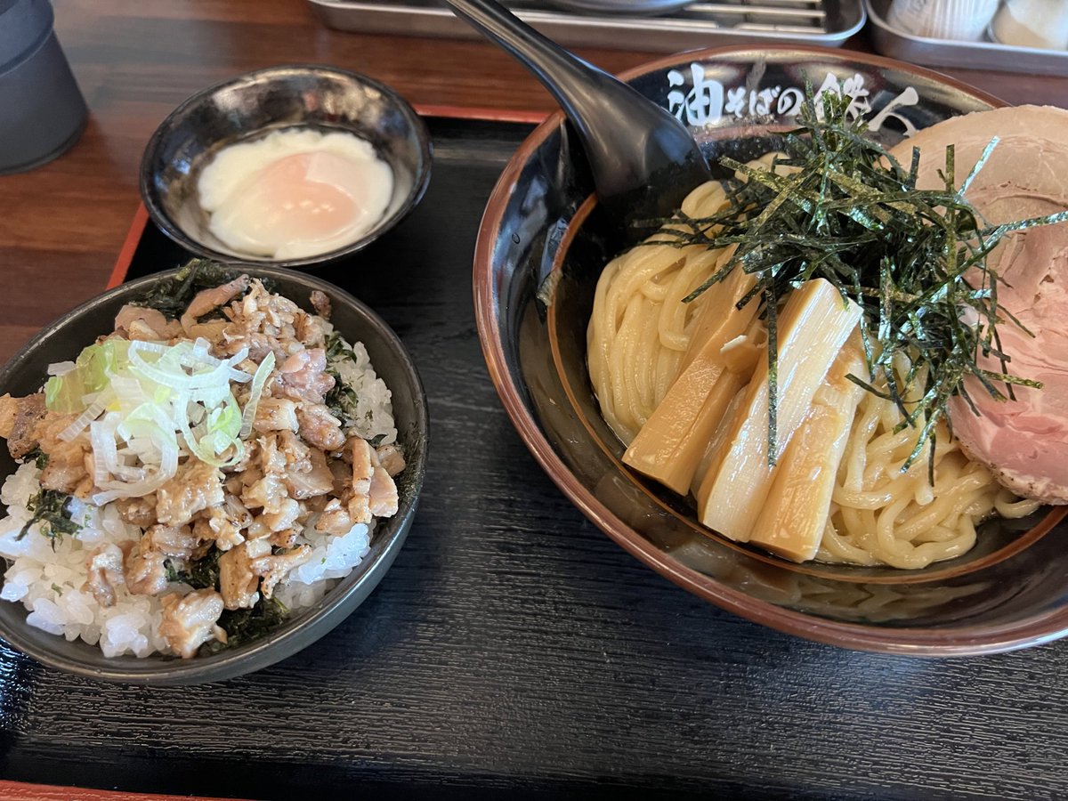 etidan555's tweet photo. 最近食べに行ったラーメンシリーズ https://t.co/jwoNHX63hC