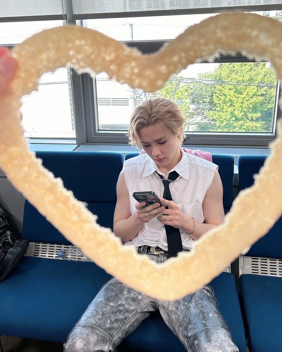 [OFFICIAL] 240616 WayV Management IG Update with  #Kun 

#威神V #钱锟 #WayV #WeiShenV #Kun #QianKun 

©️wayv.unofficial 🦊