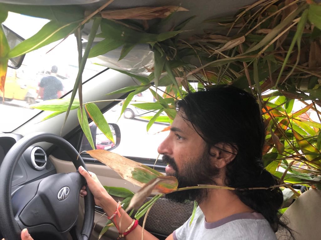vickyDarling0's tweet photo. First single postponed due to heavy pollam panulu for @nagashwin7
#KALKI2898ADโ #Prabhas #Kalki2898ADFirstSingle #BhairavaAnthem https://t.co/59pwDKvLhp