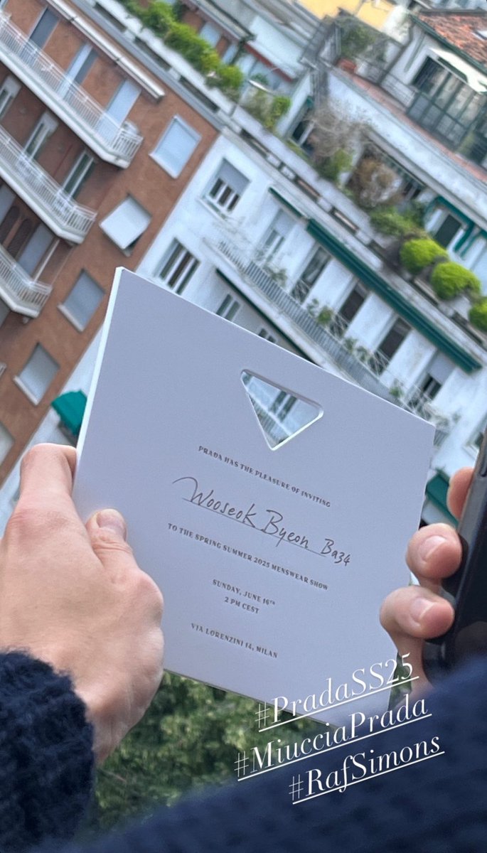 헉 인스스💕 프라다 변우석 온다...