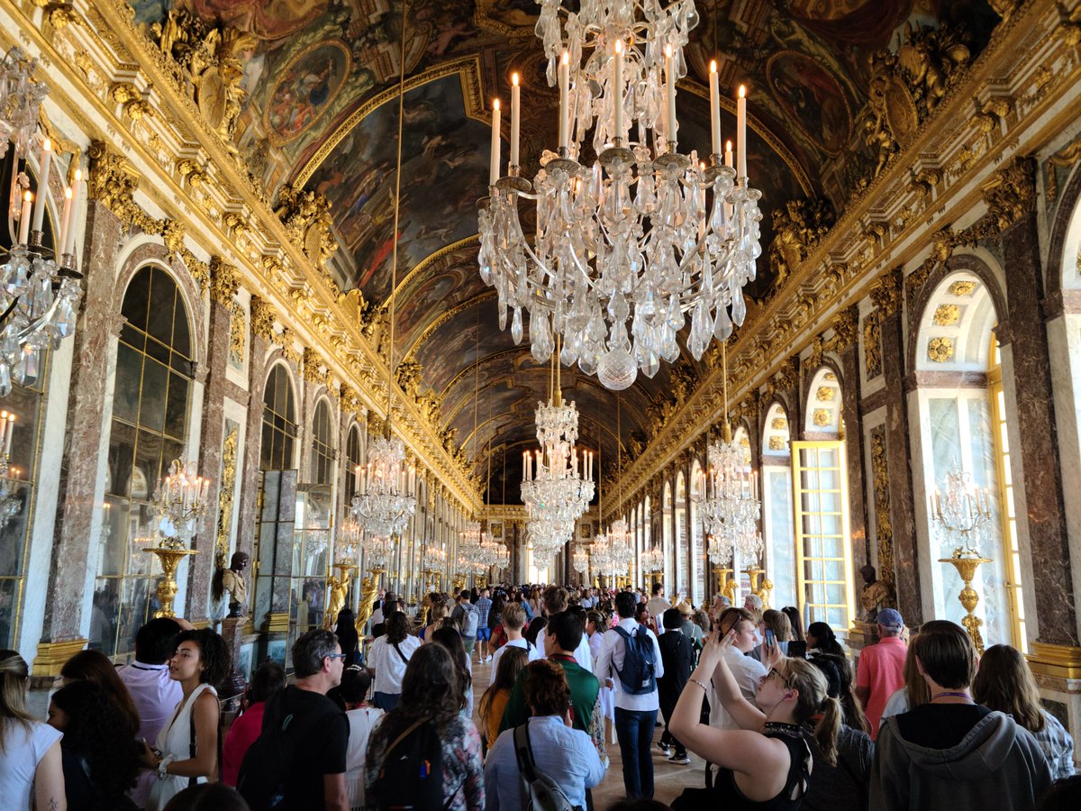 RSeidel_NBCT's tweet photo. The Hall of Mirrors at the Palace of Versailles, site of the treaty ending WWI.

11/13 https://t.co/hdT7bTnPUF