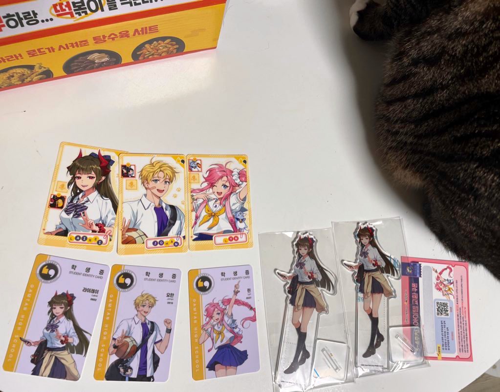 전국 각지 매장에서 4주 올클...
이벤트 공지 볼 때만 해도 이럴 각오는 없었는데😂
분식집 오픈런은 처음 해봐서 즐거웠네요
올해 먹을 떡볶이 지난 4주 동안 다 먹은 듯함
함께해준 부연짱에게 감사를 표합니다><;;
컬랩 이벤트 또 해요...🙏🥰
#로오히 #진리부떡 #감탄고떡볶이기사단 #감탄떡볶이