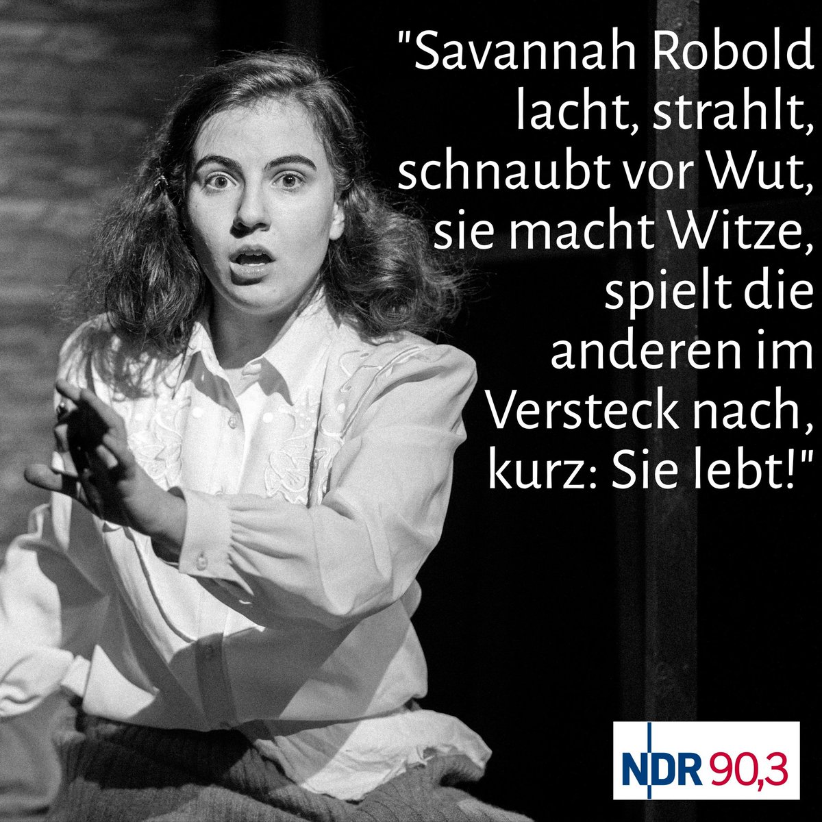 zimmer_das's tweet photo. Heute um 16 Uhr
DAS TAGEBUCH DER ANNE FRANK 
mit Savannah Robold | Regie: Lars Ceglecki

Restkarten an der Abendkasse.

Foto: Patrick Bieber
#annefrank #dastagebuchderannefrank #tagebuch #theaterhamburg #hamburgtheater #zimmertheater #zimmertheaterhamburg #Amsterdam #niederlande https://t.co/BCtK9tdtTi