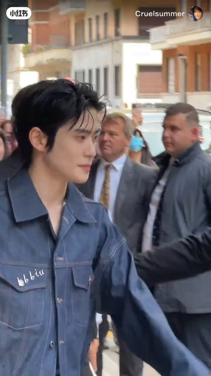 foreverjayonly's tweet image. เหมือนเทพบุตรลงมาเยือนโลกมนุษย์
#PradaSS25xJaehyun