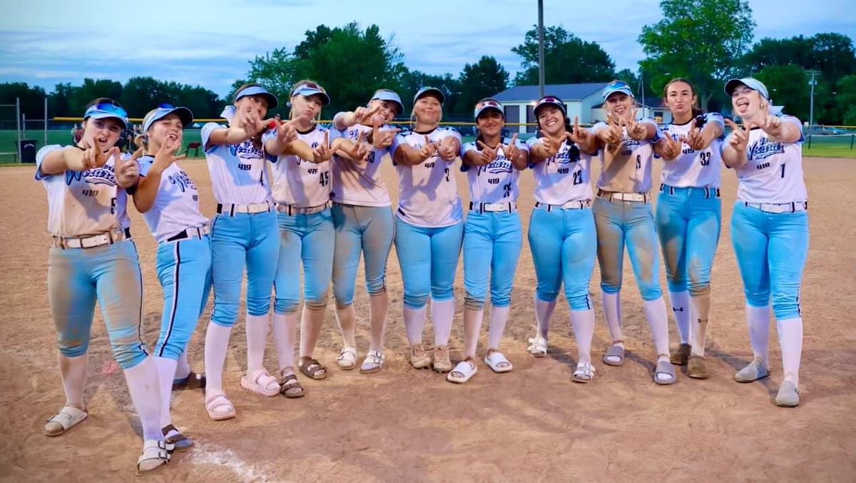 Kenzeyyoung's tweet photo. We came to play in the Sheer Madness tournament! Back at it today in the winners bracket at 11:20 field 4 at West Park in Elyria! Come watch! https://t.co/VtfpTYagMy