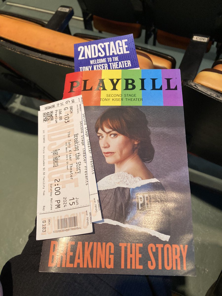 jonathansryan's tweet photo. #MaggieSiff in #BreakingTheStoryPlay @2STNYC Get your 🎫 Last performance 6/23. https://t.co/L1DQaJyFRS
