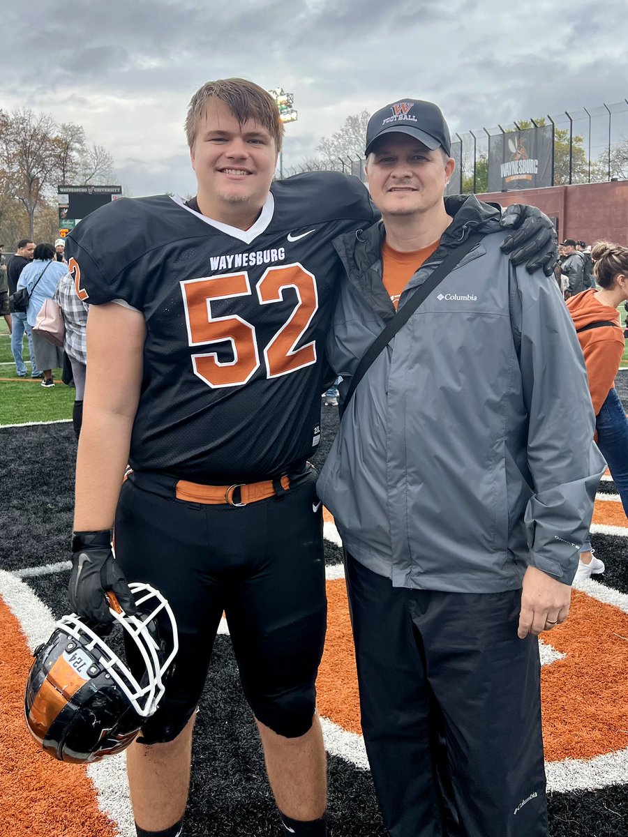RobbinH76's tweet photo. Happy Father’s Day Mark!! We love you &amp; hope you have the best day ever!! ❤️❤️
@M_Huntsberger @_Berger52 https://t.co/NW3FRoQwS9