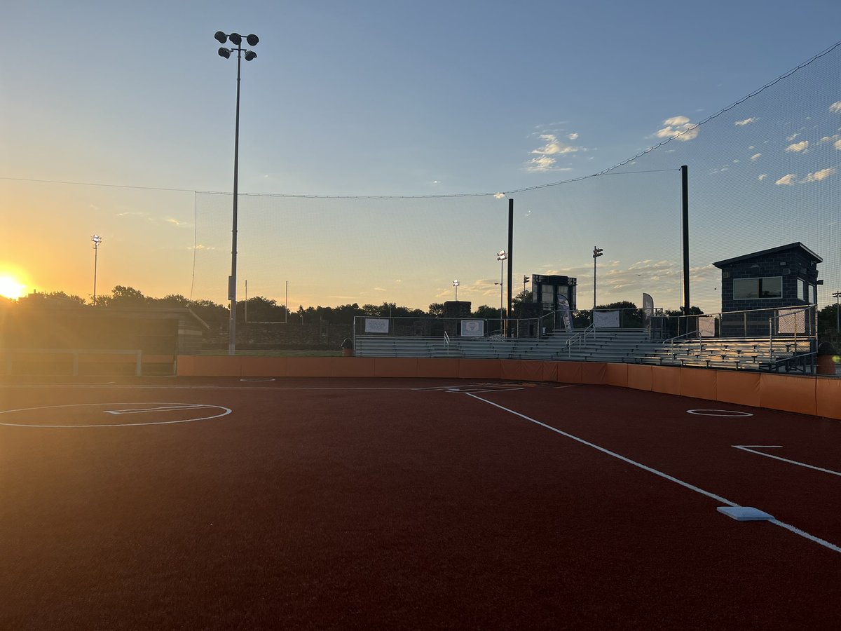 Baker University Softball tweet media