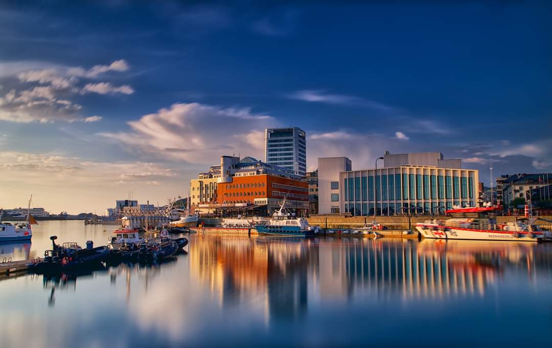 Bodø 😍 Photo Reidar Hernes #Norway <a href="/Visitbodo/">Visit Bodø</a> <a href="/visitnorway/">Visit Norway</a>