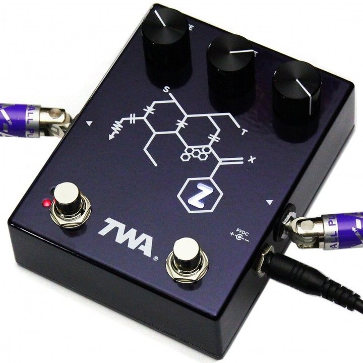 EffectsDatabase's tweet image. Newly added: Totally Wycked Audio (@totallywyckedaudio) RZ-01 Chemical Z - Roy Z signature Dual Channel Overdrive 
-- 
fxdb.org/twa/chemicalz 
-- 
#totallywyckedaudio #twa #chemicalz #overdrive #overdrivepedal #effectsdatabase #guitarpedals #guitareffec… fxdb.org/patreon