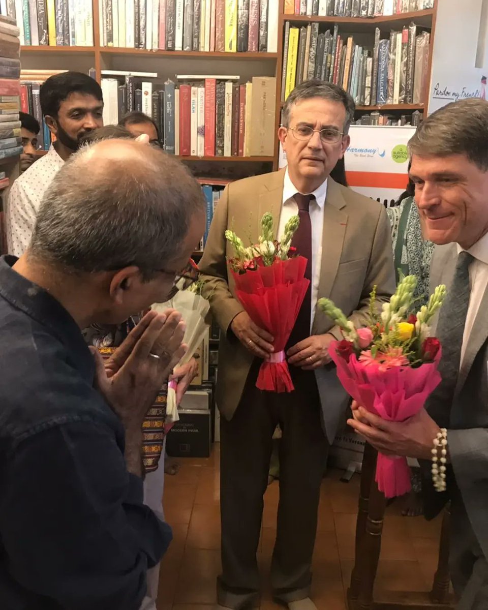 Harmony The Book Shop (@harmonybookshop) on Twitter photo On 13th June 2024 "Pardon my French" corner inaugurated by H. E. Ambassador of France to india Mr.Thierry Mathou at Harmony The Book Shop Partnership with French institute in India.
<a href="/thierry_mathou/">Thierry Mathou</a>
<a href="/elebrundamiens/">Emmanuel Lebrun-Damiens</a>
<a href="/FranceinIndia/">French Embassy in India 🇫🇷🇪🇺</a> On 13th June 2024 "Pardon my French" corner inaugurated by H. E. Ambassador of France to india Mr.Thierry Mathou at Harmony The Book Shop Partnership with French institute in India.
<a href="/thierry_mathou/">Thierry Mathou</a>
<a href="/elebrundamiens/">Emmanuel Lebrun-Damiens</a>
<a href="/FranceinIndia/">French Embassy in India 🇫🇷🇪🇺</a>