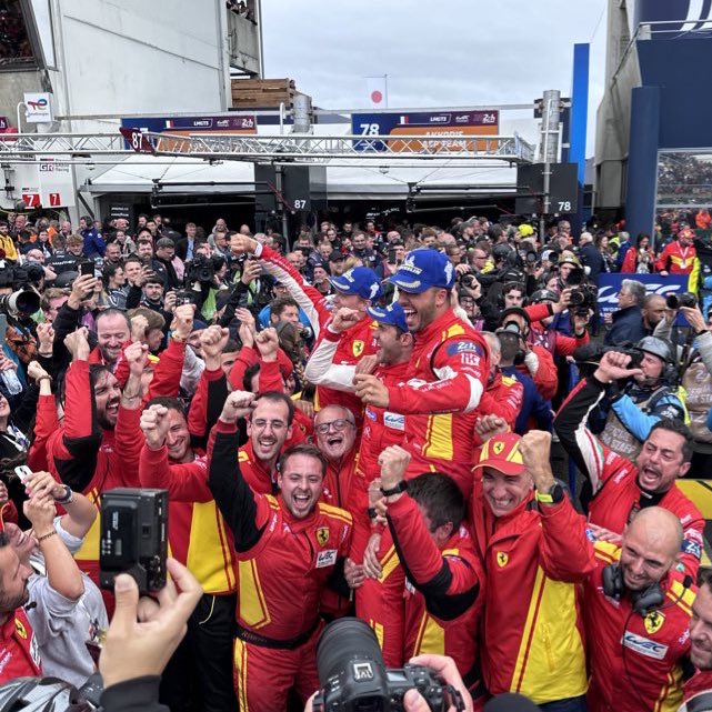 idreau_'s tweet photo. Après avoir vu la victoire à Monaco en F1 avec Charles, celle au 24h du Mans ❤️❤️❤️

LE BONHEUR JE VOUS LE DIT JE SUIS HEUREUX SA MÈRE https://t.co/15WxkgAmGt