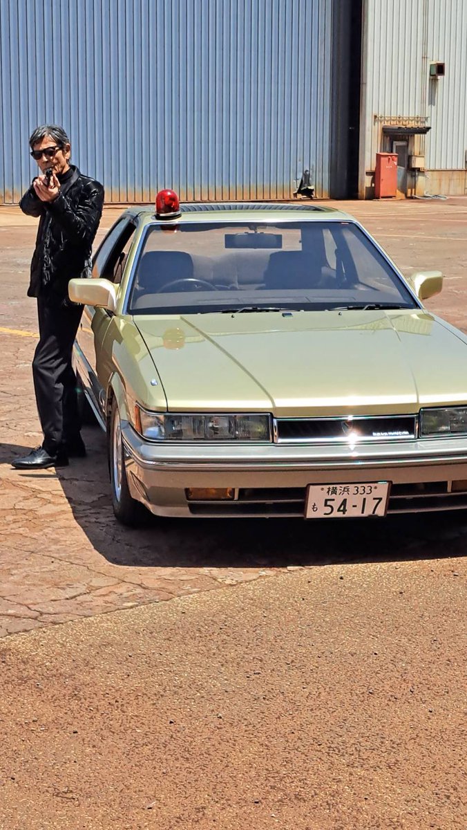 帰ってきたあぶない刑事😎 やぱリメイク的にレパードを使われてますね