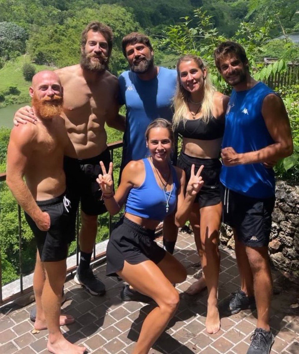 aresbilgi's tweet photo. Survivor 2024 mavi takım 🔥🔥🔥 #SurvivorAllStar2024 #SurvivorAllStar https://t.co/SxtmzOZcOM
