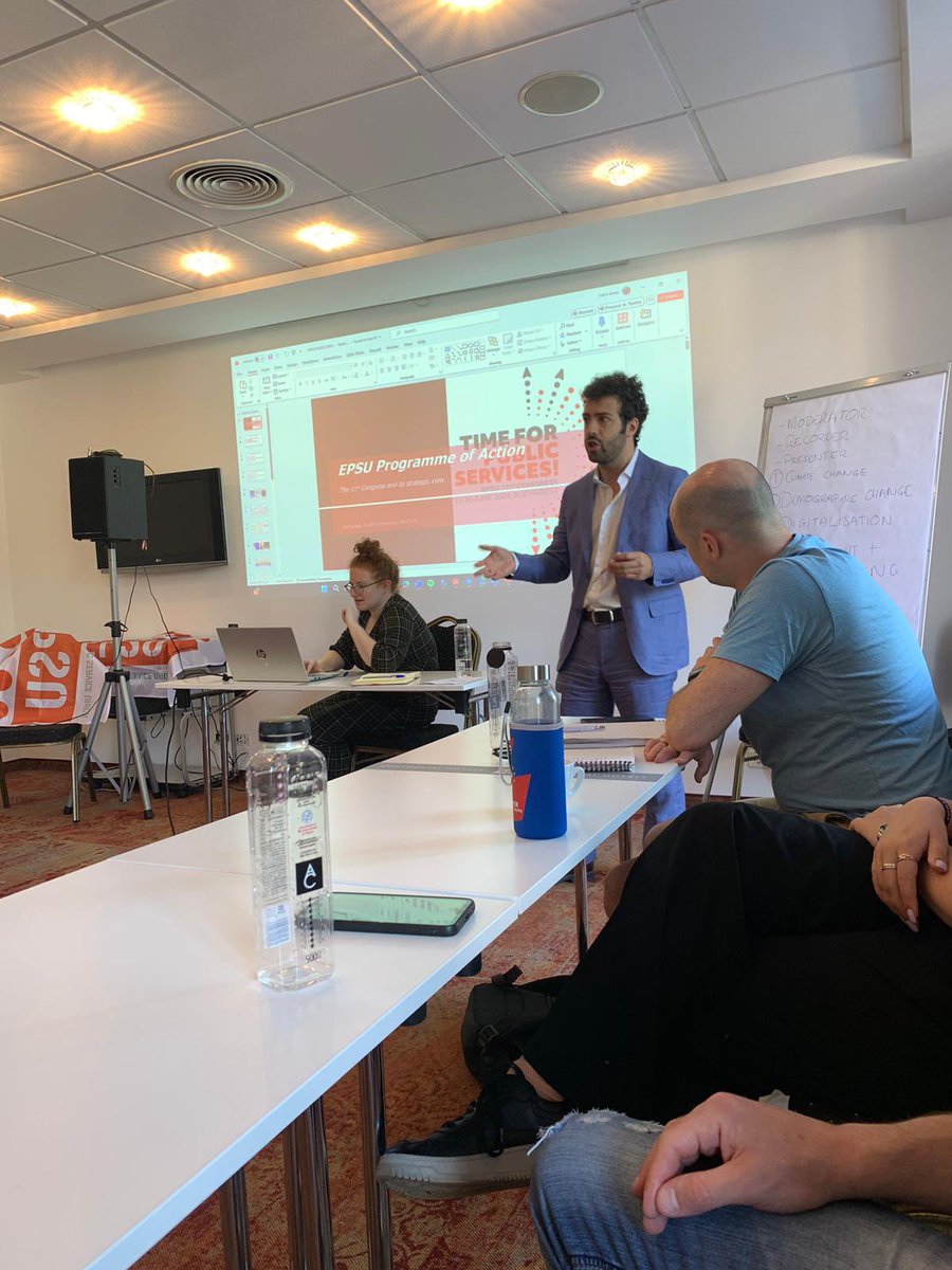 In vista di #EPSUcongress24 che inizierà martedì, decine di giovani provenienti da tutta Europa si sono confrontati su come coinvolgere gli under 35 nell’azione del sindacato, anche alla luce delle elezioni europee e del ritorno dell’austerity.

#Time4PublicServices