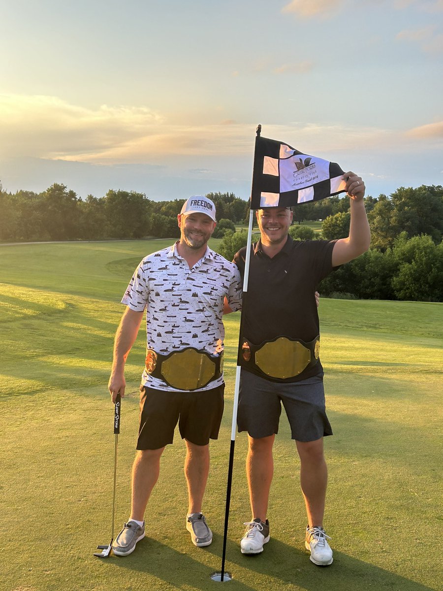 GF Country Club tweet media