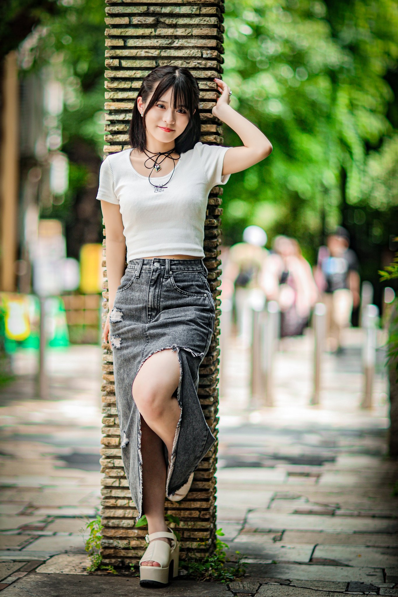 りりかページ ?media_id=3500309859791187094