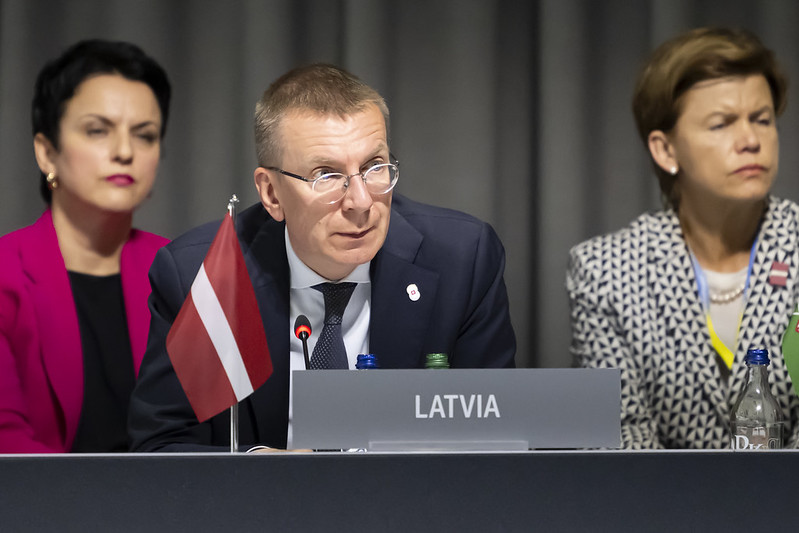 Valsts prezidents Ukrainas Miera samitā Šveicē: Krievijai pilnībā jāizved karaspēks no Ukrainas teritorijas un jāatjauno Ukrainas teritoriālā integritāte starptautiski atzītajās robežās

Vairāk informācijas: 
💬: president.lv/lv/jaunums/val…
📸: flic.kr/s/aHBqjBvhss