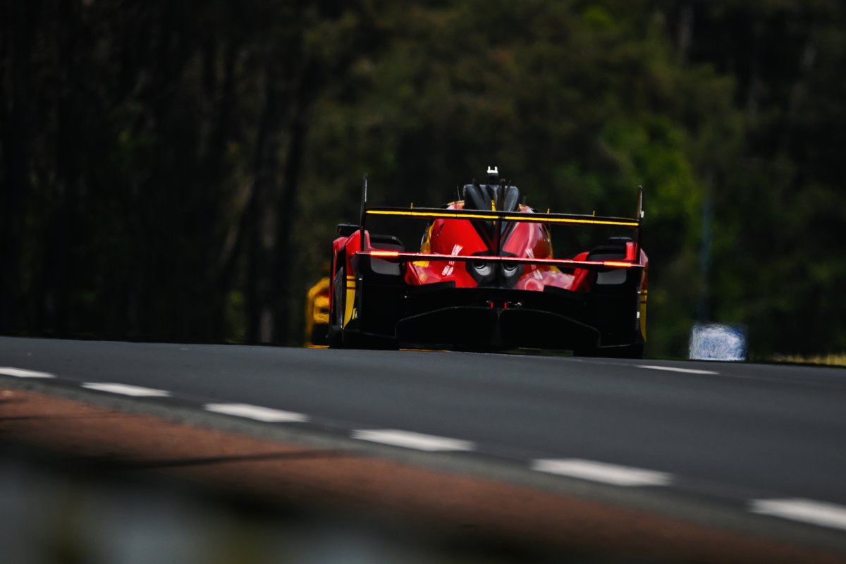 radiolemans's tweet photo. ♥️if you think the 24 Hours of Le Mans is the best race on earth.

#RLM_24H #LeMans24 #WEC https://t.co/AiQnyesnCa