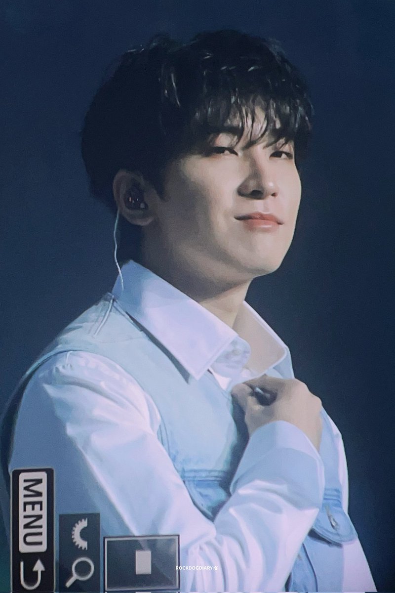 rockdogdiary's tweet photo. 240616 pre
#원우 #전원우 
#WONWOO #ウォヌ
#세븐틴 #SEVENTEEN https://t.co/Gm6tyKBUZM