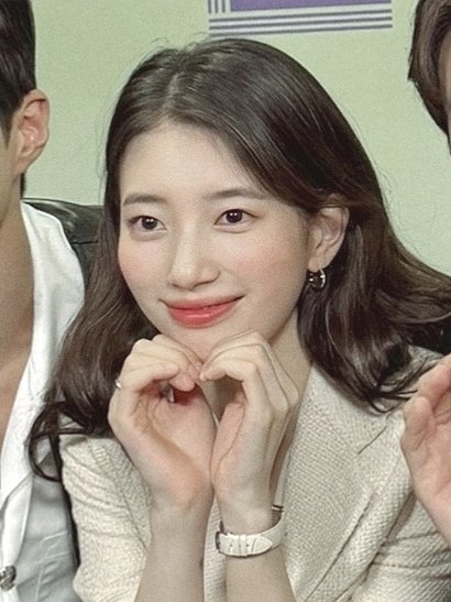pomelo941010's tweet photo. 240613 Suzy × Soop
#수지 #SUZY https://t.co/CRQwp6Zrza
