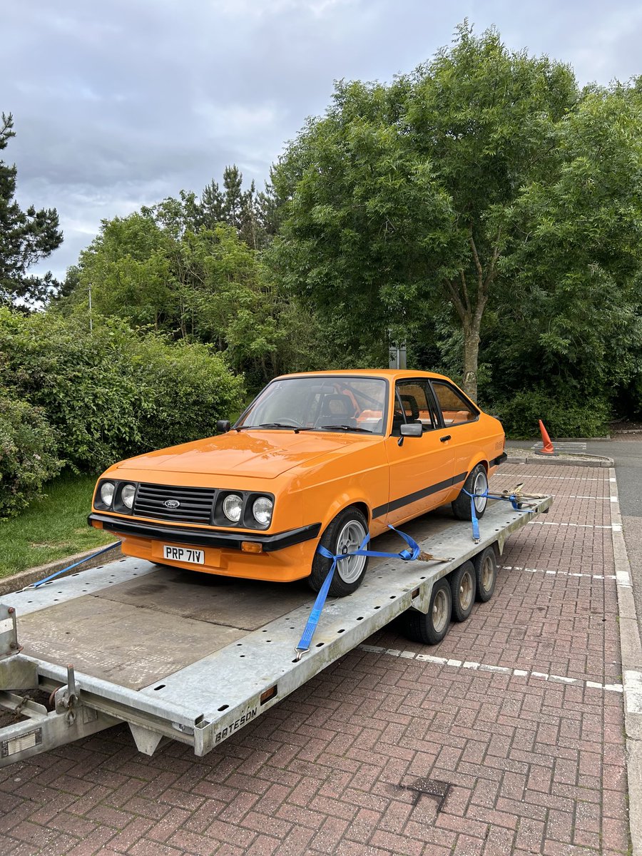 RigbyFrank's tweet photo. Great day yesterday collecting sons new motor #RS2000 #tango and the pleasure of a 550 mile round trip 😂👍👍👍#retroford https://t.co/5DfkIEVzoY