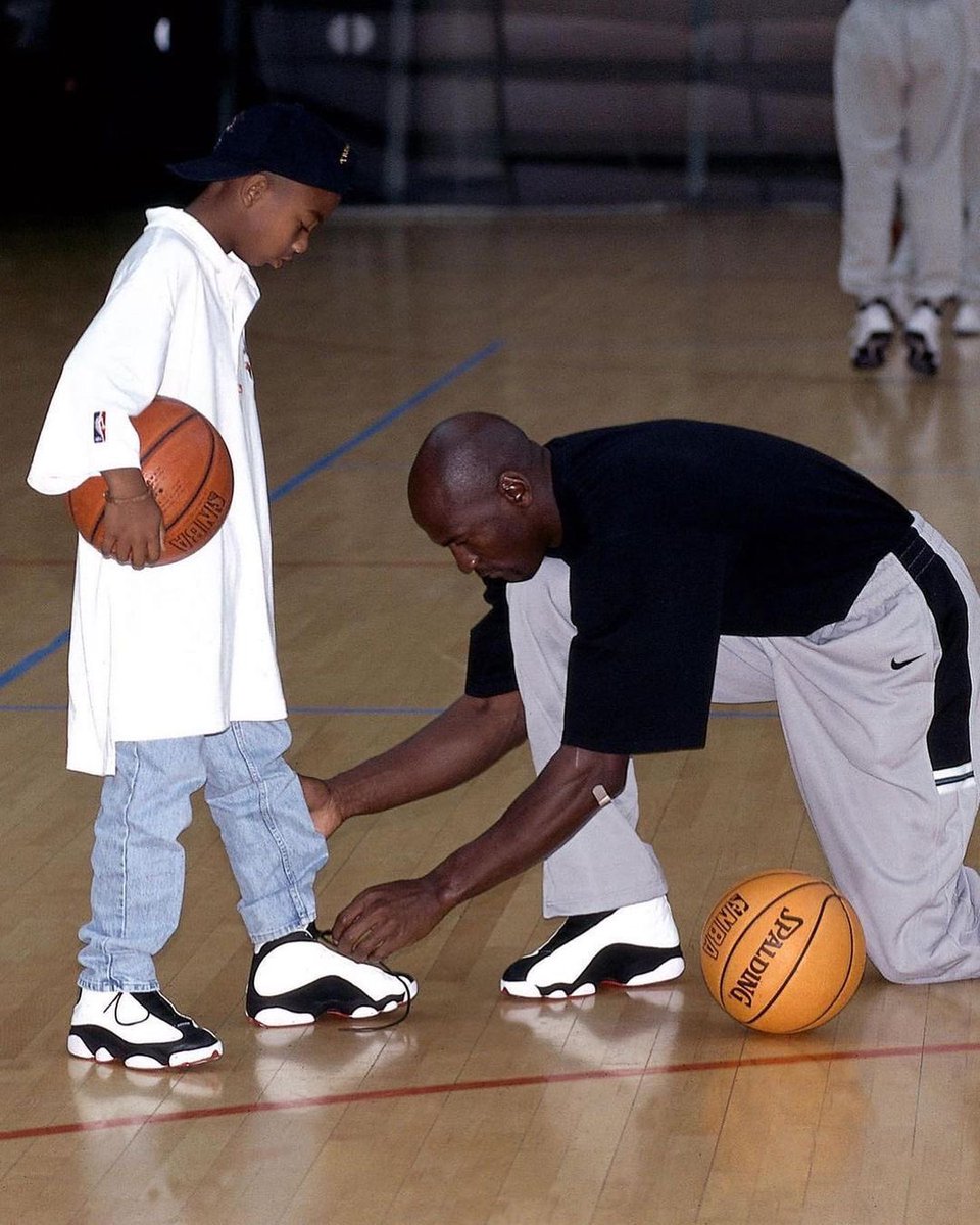 ComplexSneakers's tweet photo. Happy Father's Day https://t.co/MKWiEMahRA