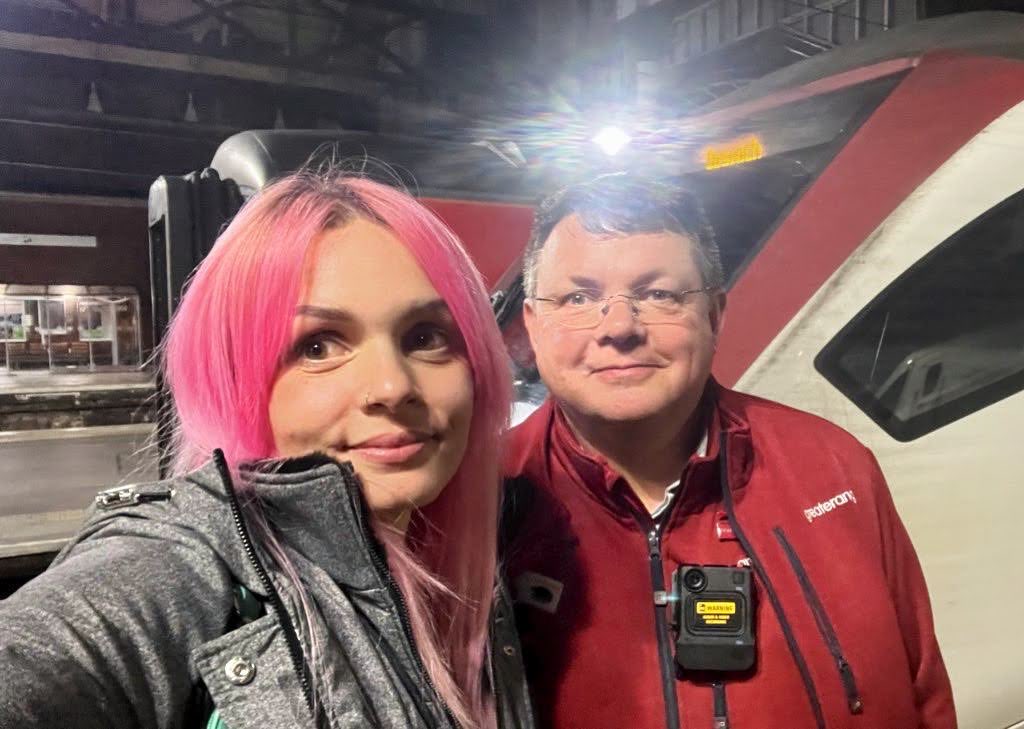 Bessie 🚂 🦡 tweet media