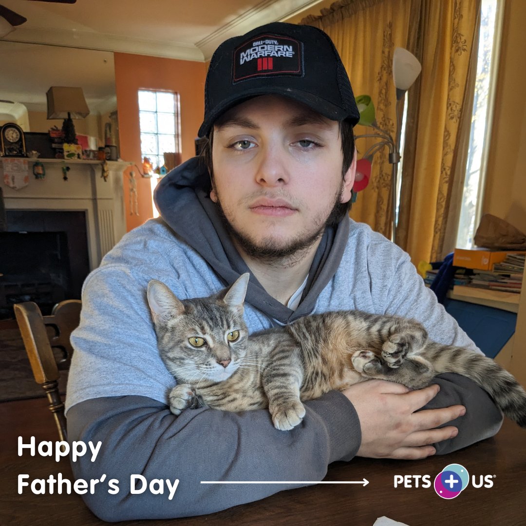 PetsPlusUsIns's tweet photo. From morning cuddles to evening walks, these guys do it all. Happy Father’s Day to all the pet dads out there 💜 #PPUCrew https://t.co/B4PMZdTOcL